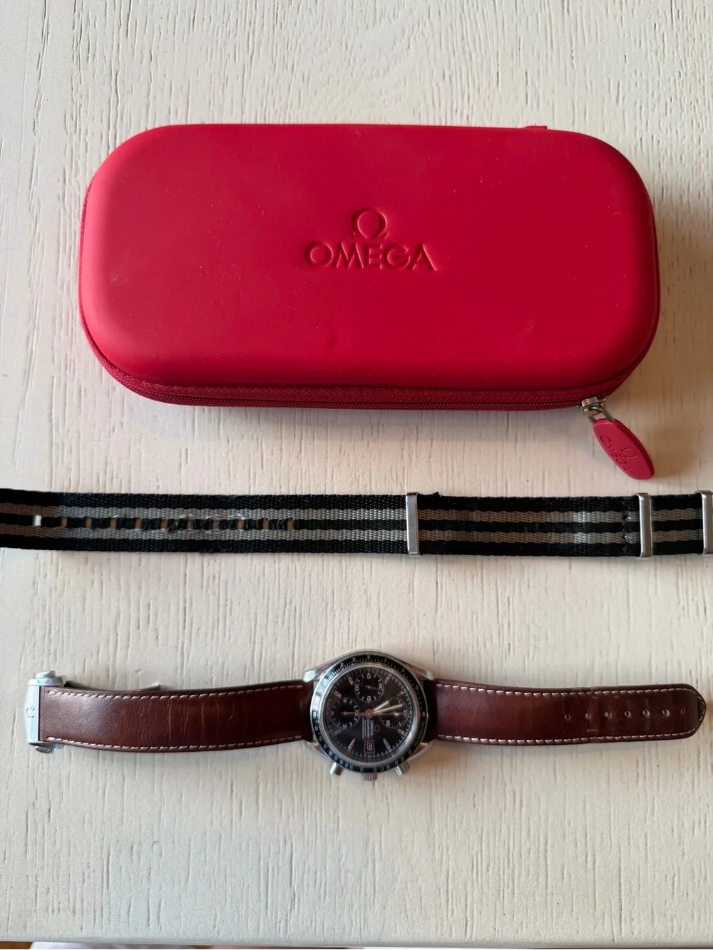 Omega Speedmaster Auto Date 3210.50 w/ NATO & Omega Leather Strap and Clasp